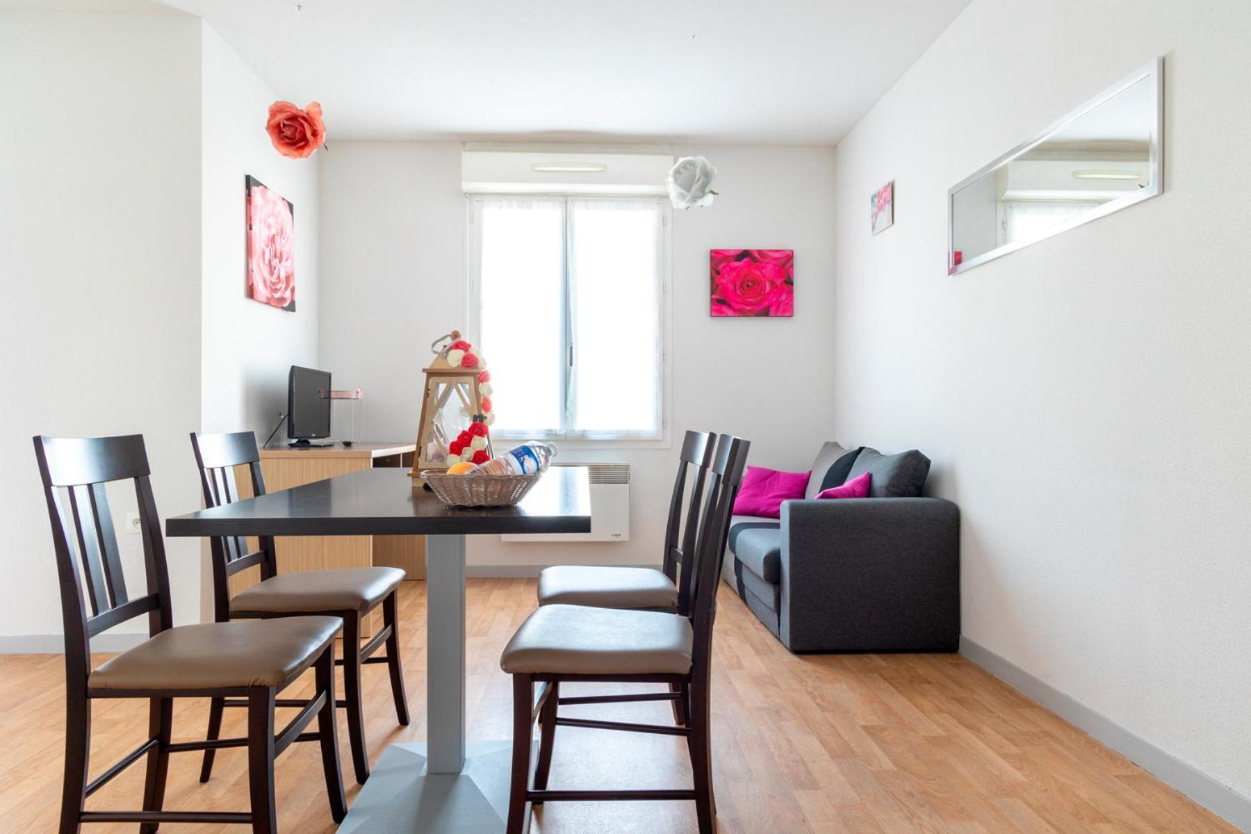 Patio Parc Residence Argenton-l'Eglise Стая снимка